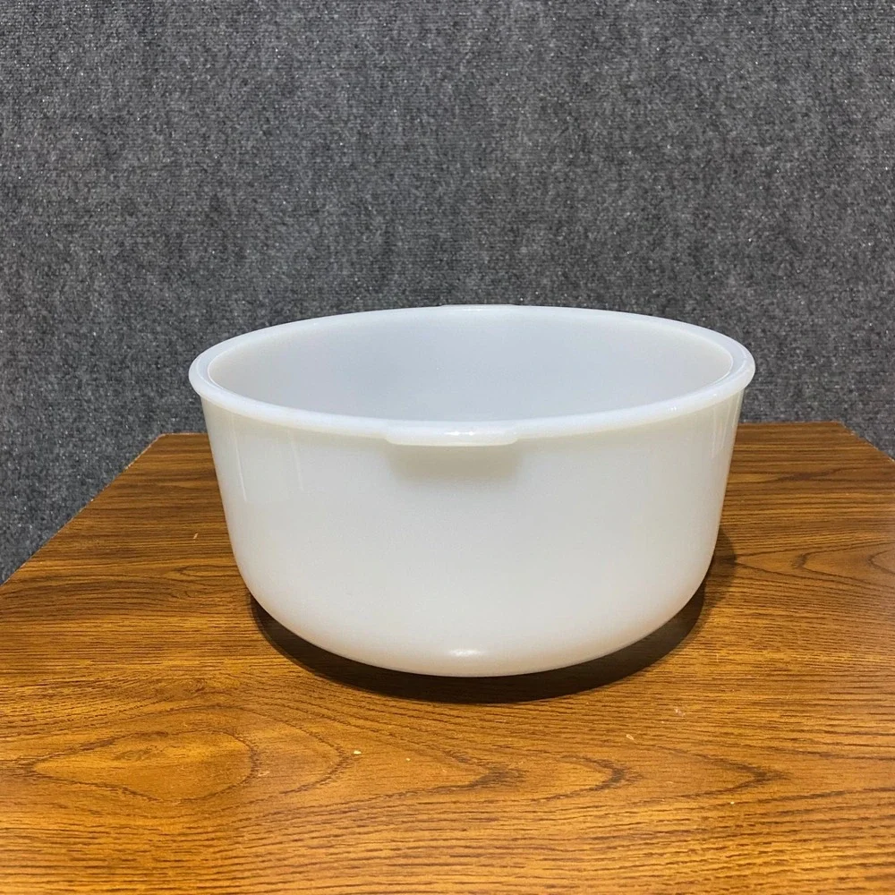 Glasbake for Sunbeam White Milk Glass Mixing Bowl‎ 19CJ Replacement MCM Vintage